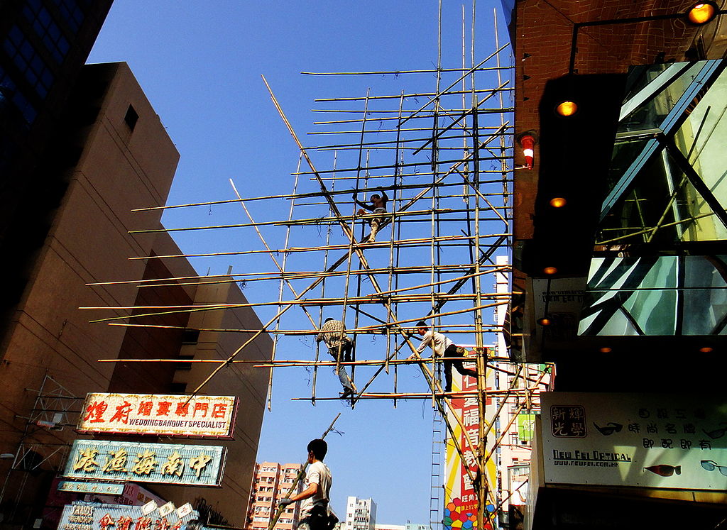 bamboo cantilever scaffolding